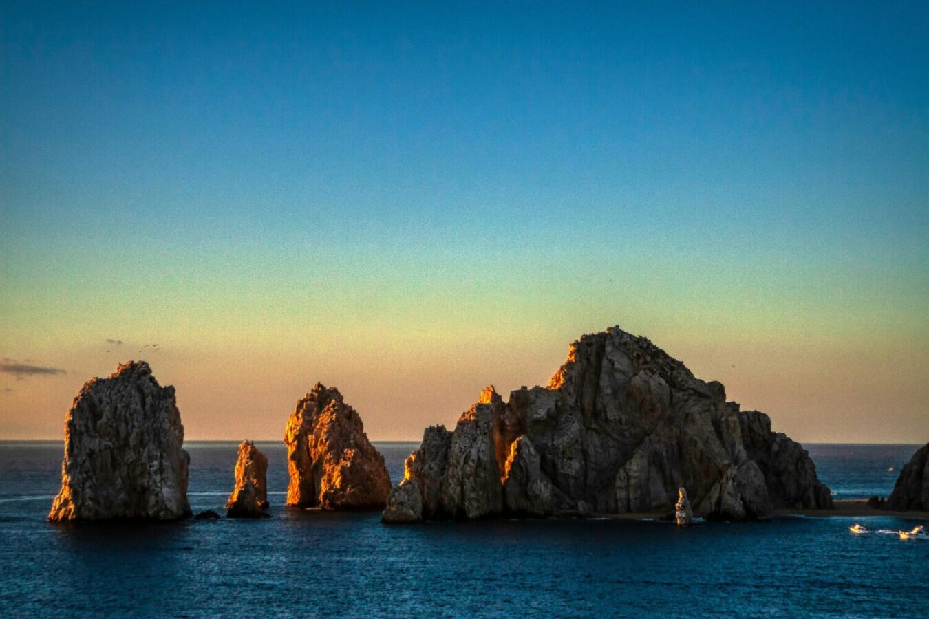 Los Cabos Uncovered: A Quick Travel Guide 2025